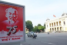 附图。