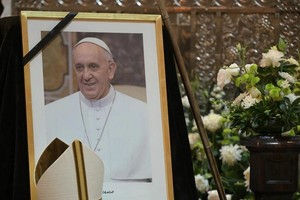 4月21日，梵蒂冈对外宣布，罗马天主教首位拉丁美洲教皇方济各因严重肺炎逝世，享年88岁。（图片来源：越通社）