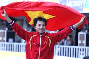 越南选手阮文雄夺得男子三级跳金牌。（图片来源：越南快讯报网）