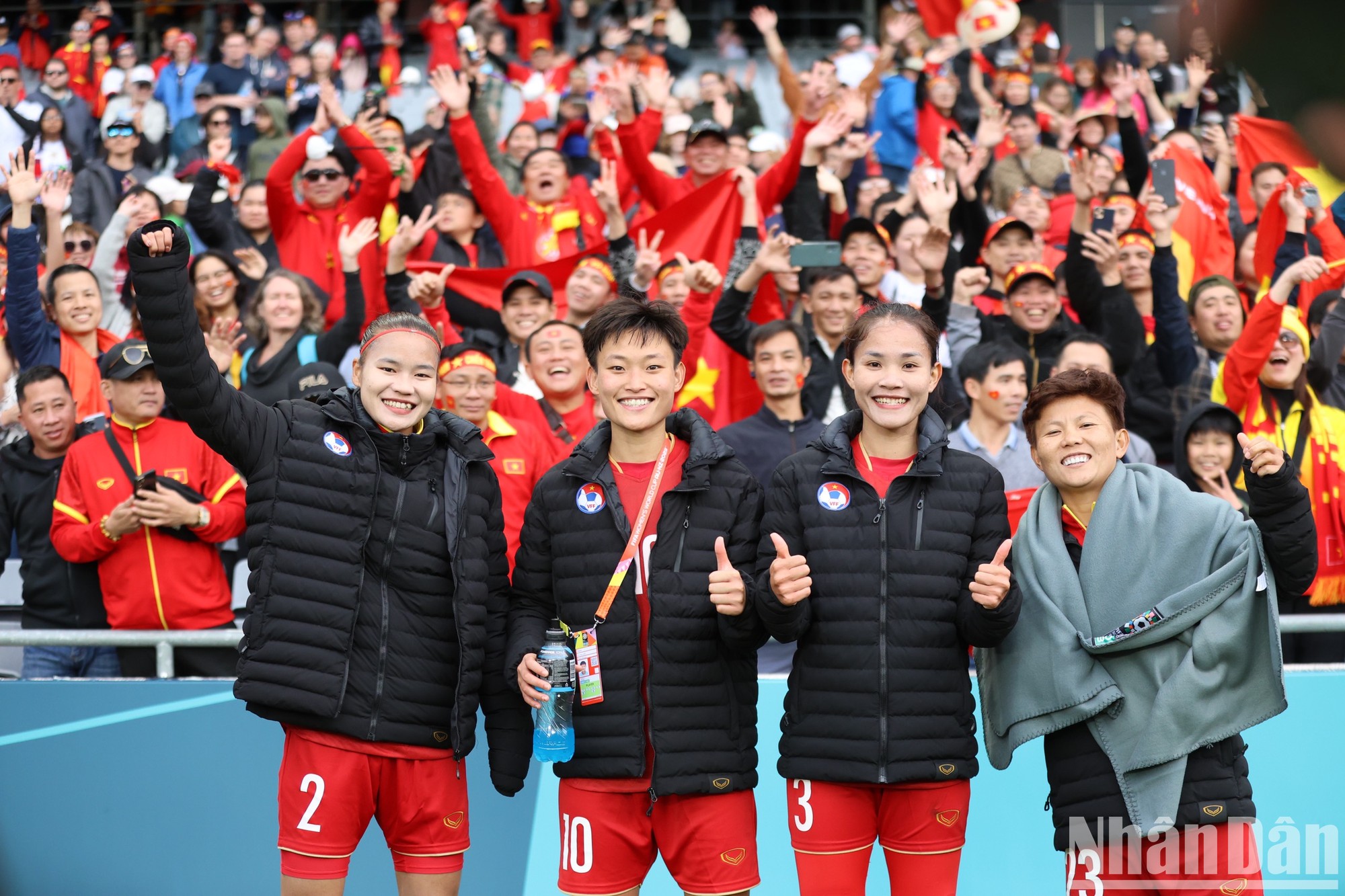观众对越南女球员的支持发挥着重要作用。