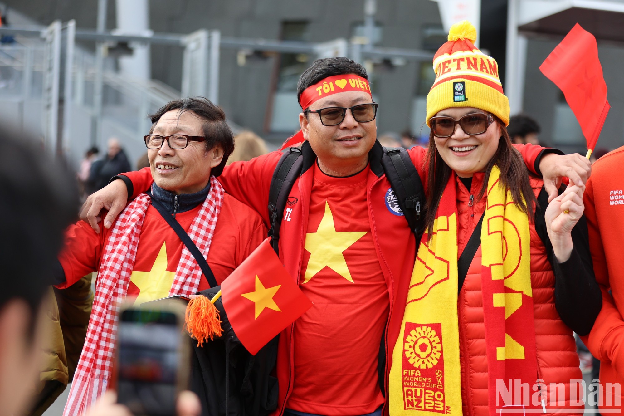 越南球迷赴新西兰为女足加油【组图】