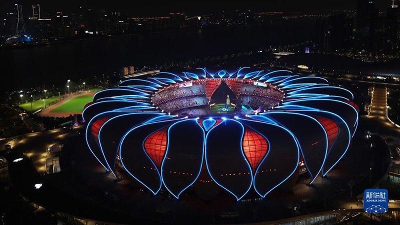 杭州奥体中心体育场。