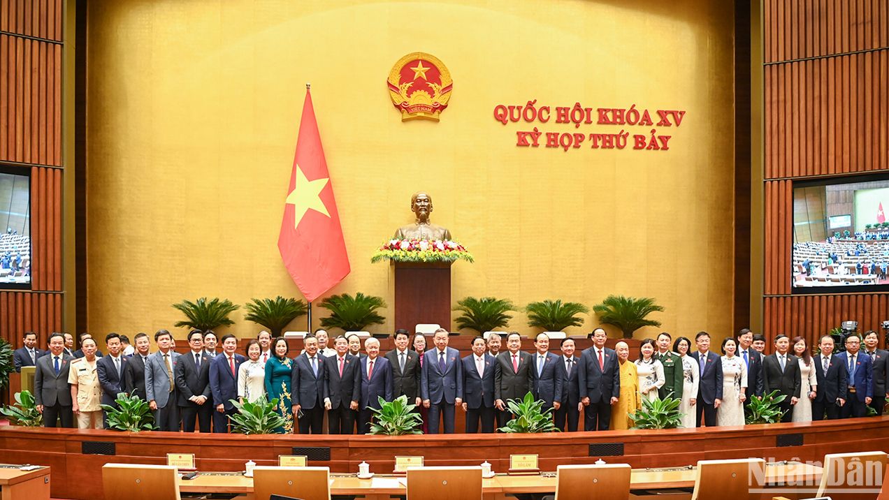 越南第十五届国会第七次会议闭幕【组图】