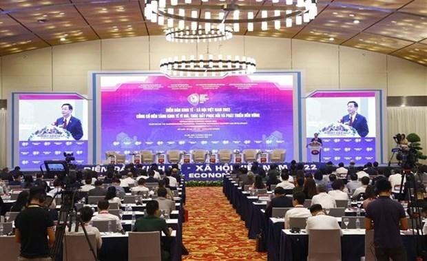 2022年越南经济社会论坛在河内国家会议中心圆满落幕。 