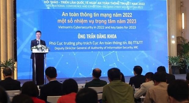 越南通讯传媒部信息安全局副局长陈登科在会上发言。