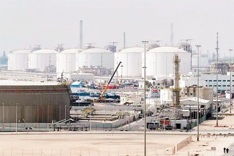 卡塔尔液化天然气生产设施。（图片来源：路透社）