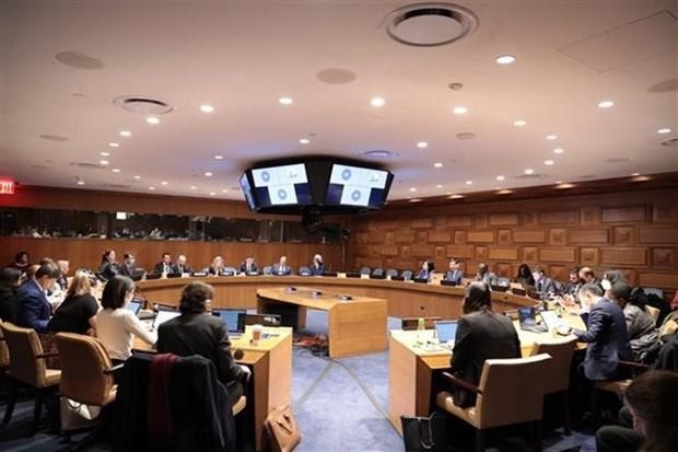 12月8日，越南、希腊、埃及和塞内加尔4国联合举行了“UNCLOS实施40周年—成就与挑战”的研讨会场景。（图片来源：越通社）