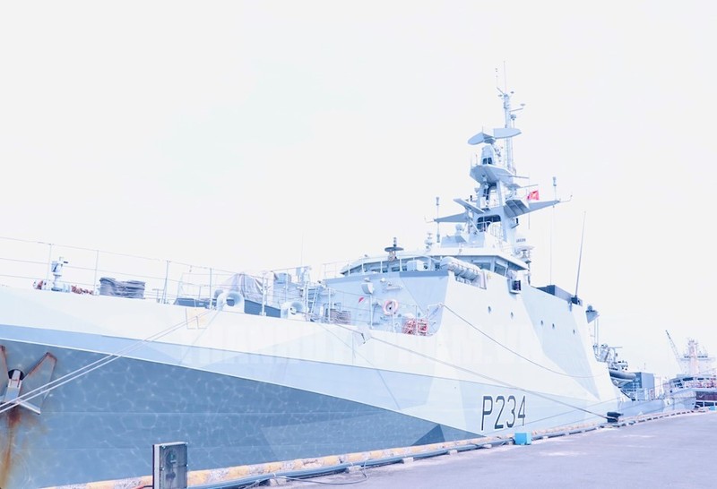 英国皇家海军军舰访问胡志明市。（图片来源：hcmcpv）