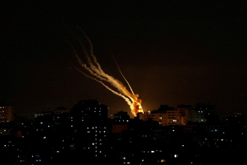 5月11日，从加沙向以色列发射导弹。 （图片来源：路透社）