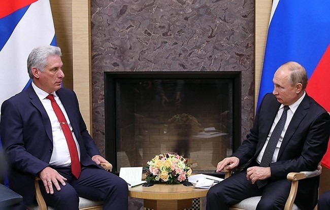 2019年10月，古巴国家主席卡内尔与俄罗斯总统普京举行会谈。 （图【片来源：俄通社）