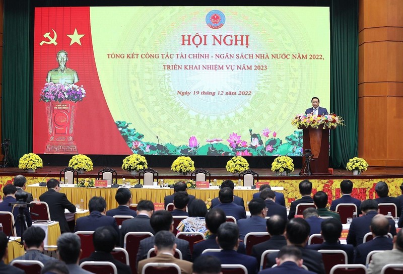 越南政府总理范明政发表讲话。（图片来源：越通社）