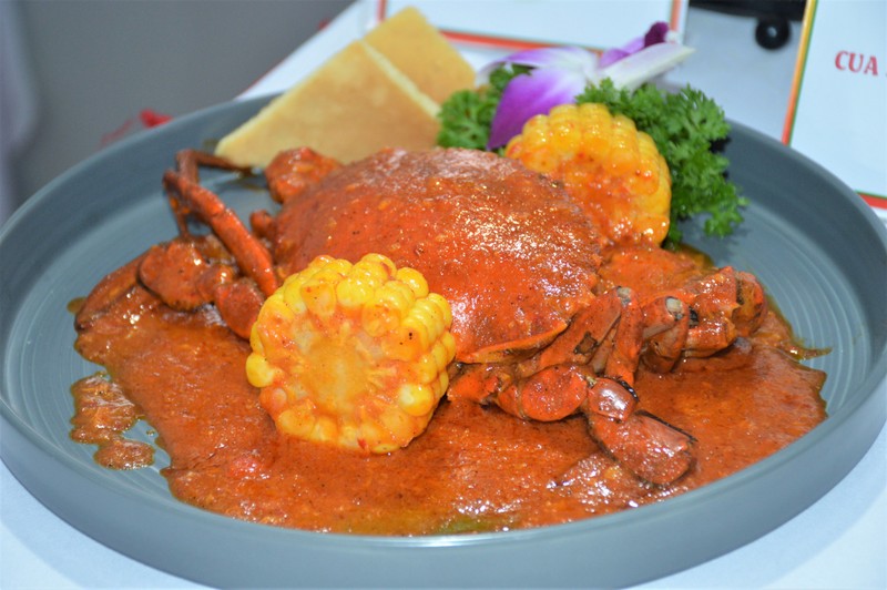 金瓯省螃蟹节期间69道螃蟹菜品创下纪录。