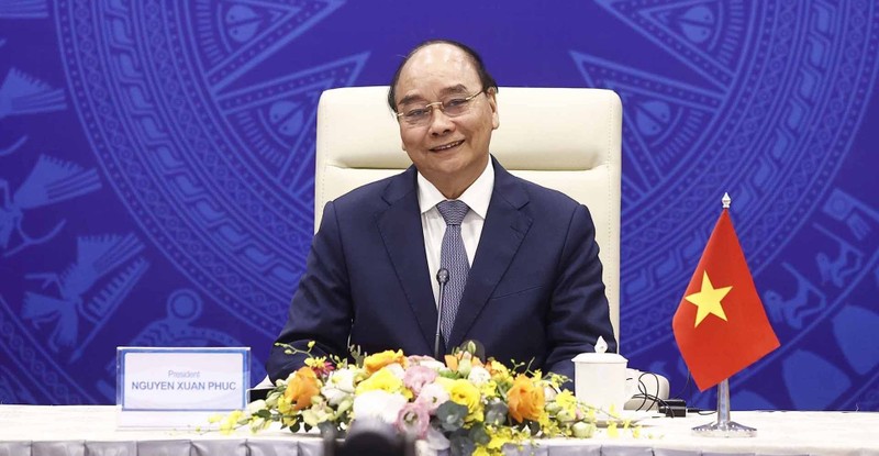 越南国家主席阮春福出席全球南方国家之声峰会并发表重要讲话。