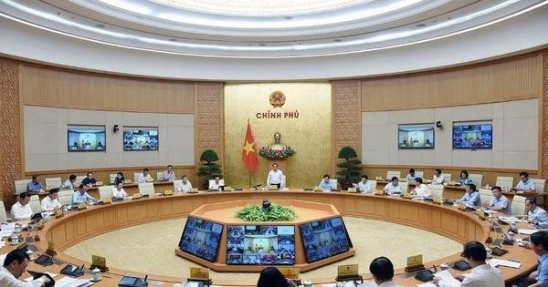 越南政府总理范明正主持召开9月份政府例行会议暨政府与地方视频会议（组图）