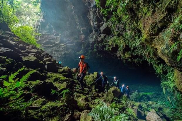 越南多农省克容诺山洞系统的新发现