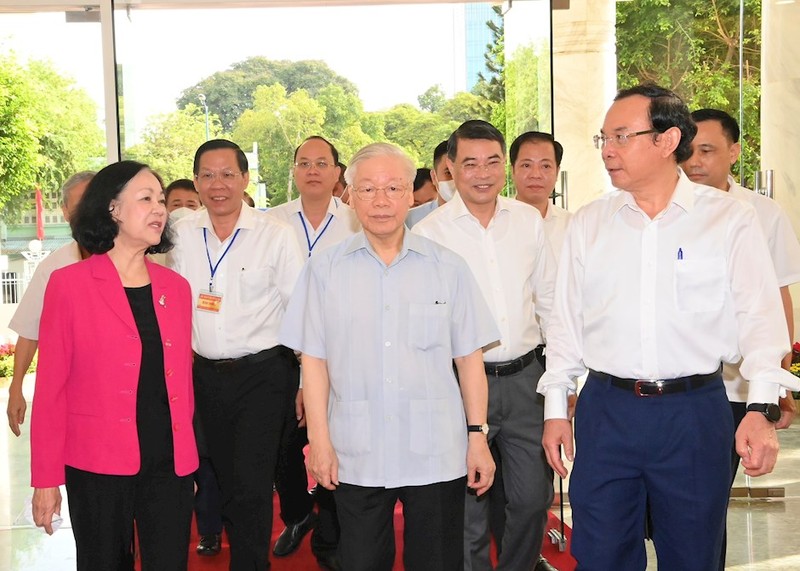 越共中央总书记造访胡志明市。
