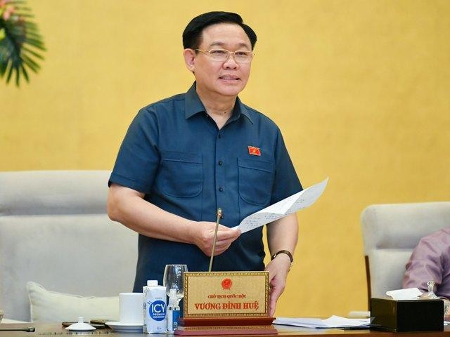 国会主席王廷惠在闭幕式上发言。（图片来源：VGP）