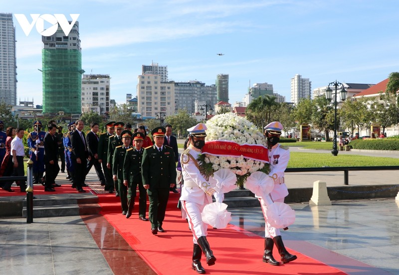 越南人民军建军节纪念活动在柬埔寨举行。（图片来源：VOV）