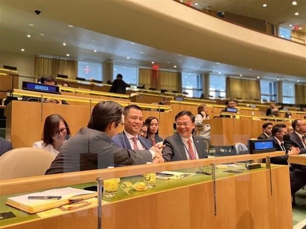 2022年10月11日，在美国纽约联合国总部，联合国大会选举越南等14个国家为2023-2025年任期人权理事会成员国。（图片来源：越通社）