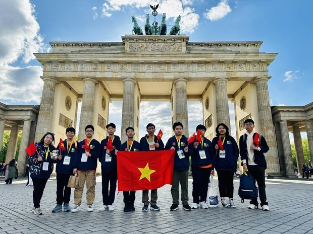 河内学生在国际数学奥林匹克竞赛中获得5枚金牌。