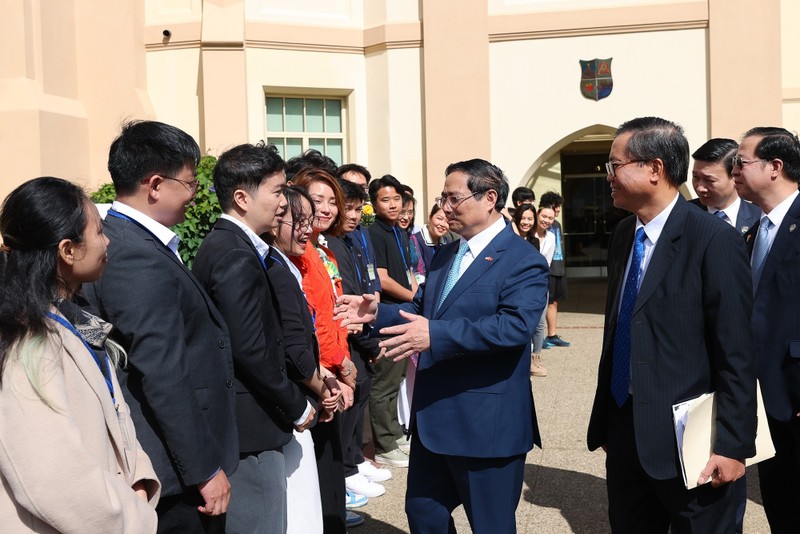 越南政府总理范明正造访了旧金山大学。（图片来源：VGP）