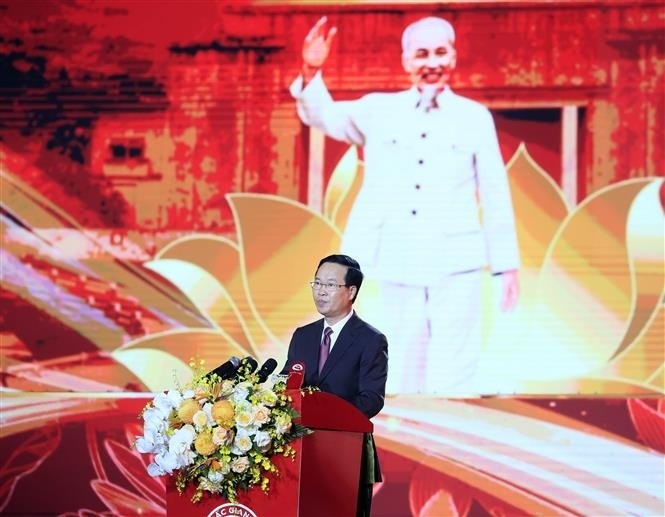 越南国家主席武文赏出席纪念典礼并发表重要讲话。