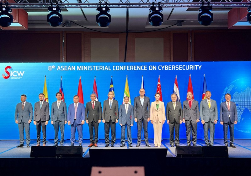 越南公安部副部长梁三光上将出席2023年新加坡国际网络安全周开幕仪式。（图片来源：人民公安报）