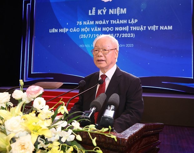 阮富仲总书记出席越南文学艺术协会联合会成立75周年庆典。（图片来源：越通社）