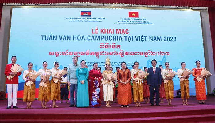 2023年在越南的柬埔寨文化周开幕式。