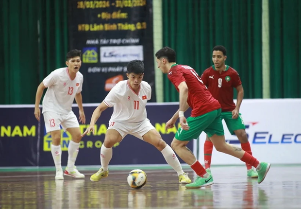 越南五人制足球队3-3战平摩洛哥队。（图片来源：VFF）