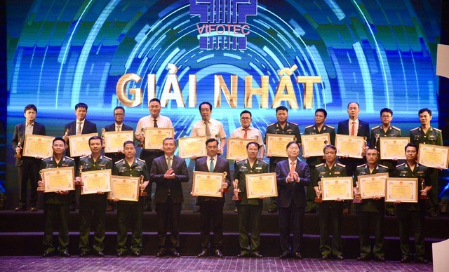 第17届越南全国技术创意大赛颁奖仪式。