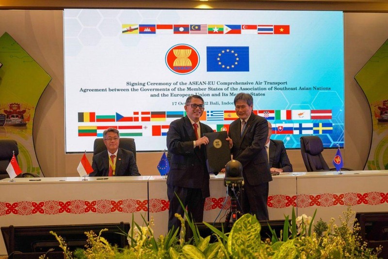 东盟与欧盟签署全球首项跨地区航空运输协议。（图片来源：asean.org）