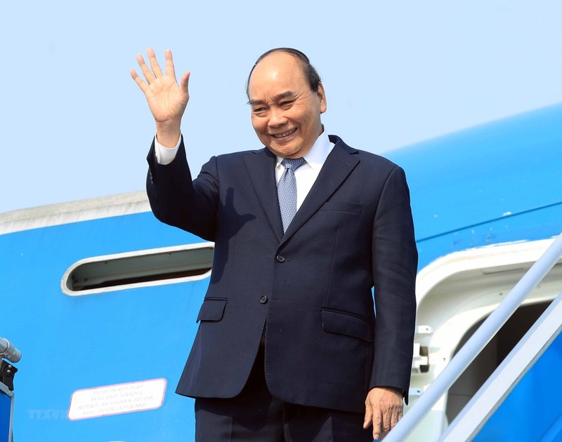 越南国家主席阮春福启程访问印尼。（图片来源：越通社）