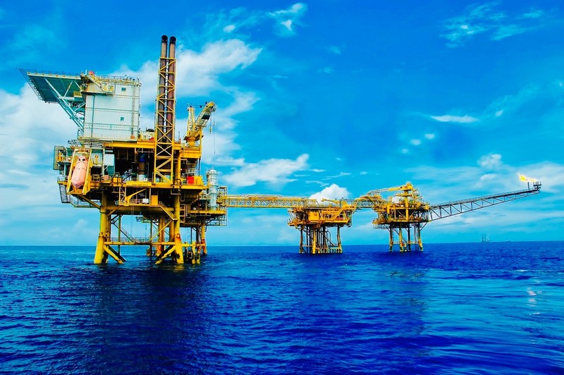 越南石油勘探开采总公司开采产量破10亿桶石油大关。
