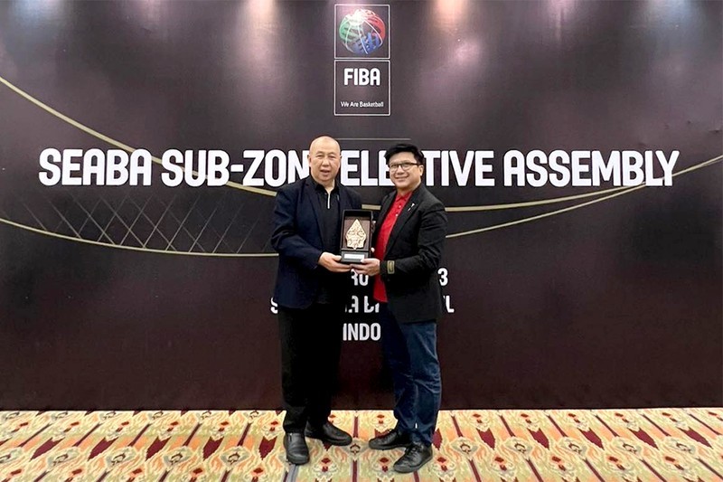 越南篮球联合会主席阮宝皇（右）当选东南亚篮球联合会主席。