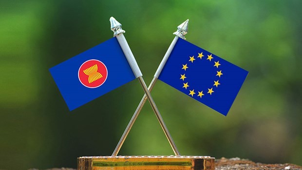 东盟与欧盟加强合作关系 