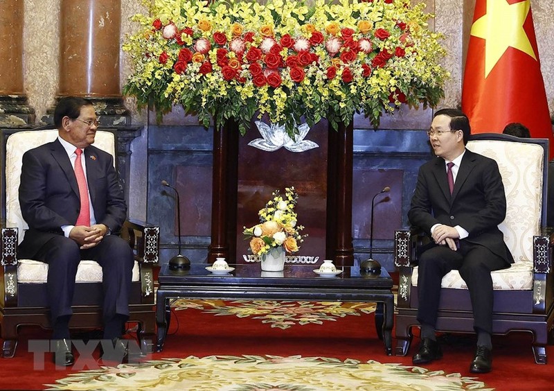 越南国家主席武文赏会见柬埔寨副首相兼内政部大臣韶肯。（图片来源：越通社）
