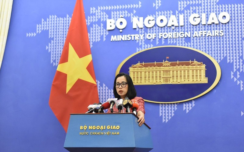 越南外交部副发言人范秋姮回答记者的提问。