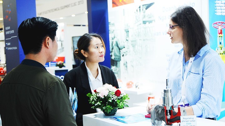 许多外国投资者对越南市场给予关注。
