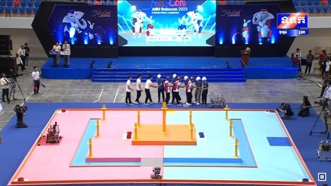越南队在2023年亚太广播联盟机器人大赛排名第三。