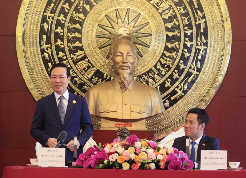 越南国家主席武文赏发表讲话。