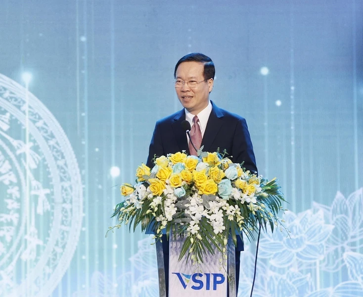 越南国家主席武文赏在纪念活动上发表讲话。（图片来源：越通社）
