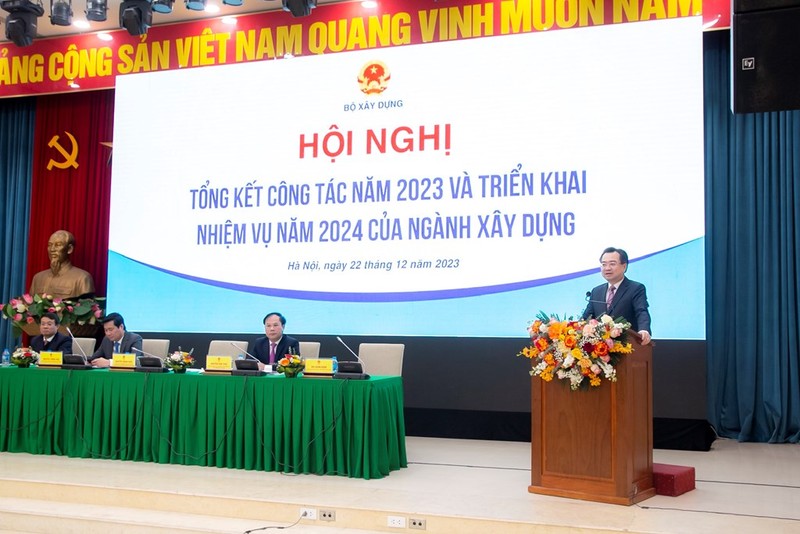 越南建设部部长阮青毅日前主持召开建设部2023年工作总结暨2024年工作任务部署会议。