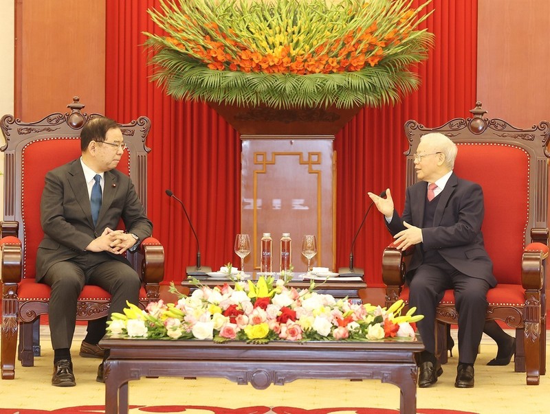 越共中央总书记阮富仲会见日本共产党领袖志位和夫。（图片来源：越通社）