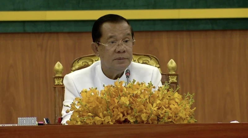 洪森先生当选柬埔寨参议院主席。