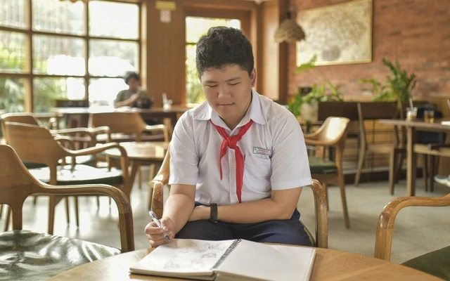 一等奖花落岘港市九年级学生阮杜光明。