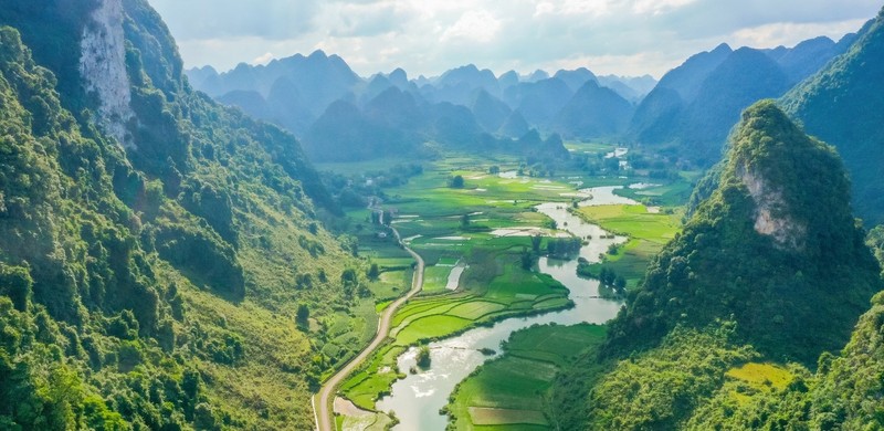 弘扬高平山水UNESCO全球地质公园的价值。