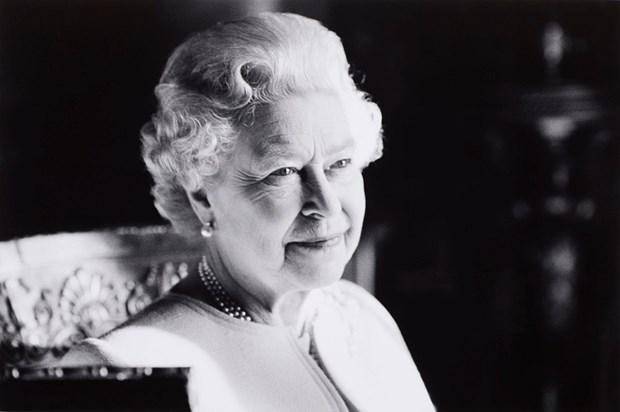 英国女王伊丽莎白二世逝世，享年96岁。