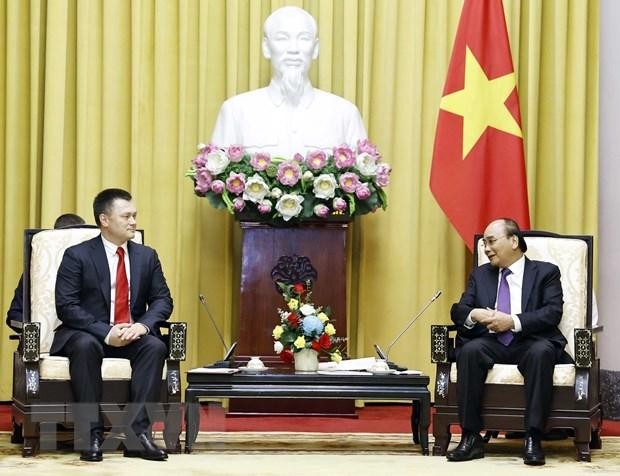 越南国家主席阮春福会见俄罗斯联邦总检察长伊戈尔·克拉斯诺夫。（图片来源：越通社）