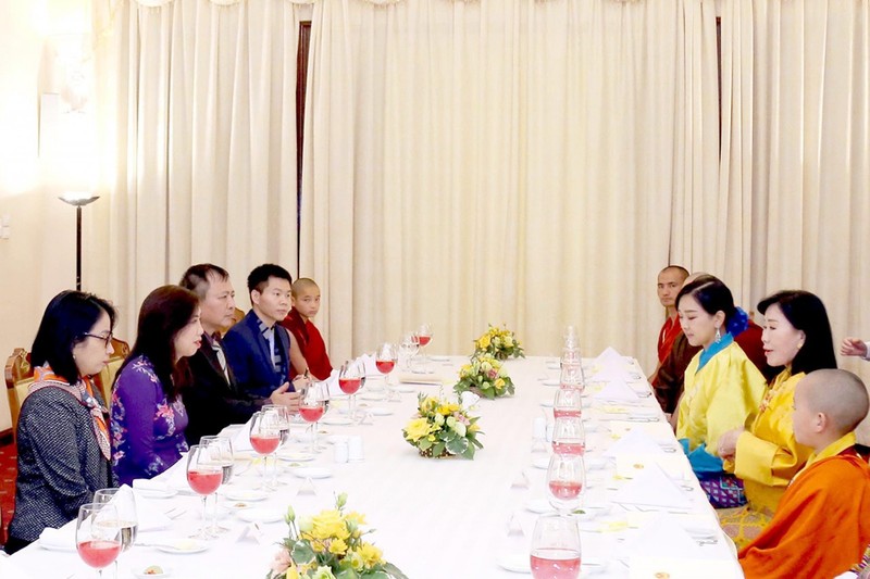 越南外交部副部长黎氏秋姮会见不丹王太后多吉·旺莫。